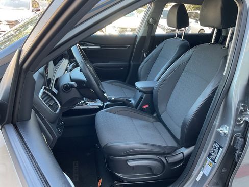 Used 2025 Kia Seltos S image 14