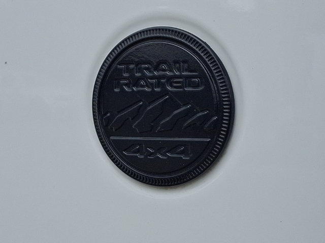 Used 2021 Jeep Wrangler Unlimited Sahara AWD/4WD image 31