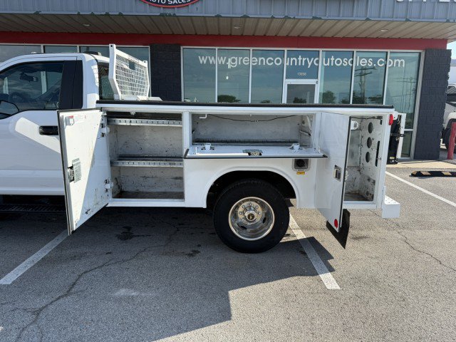 Used 2021 Ford F350 XL w/ Power Equipment Group RWD image 6