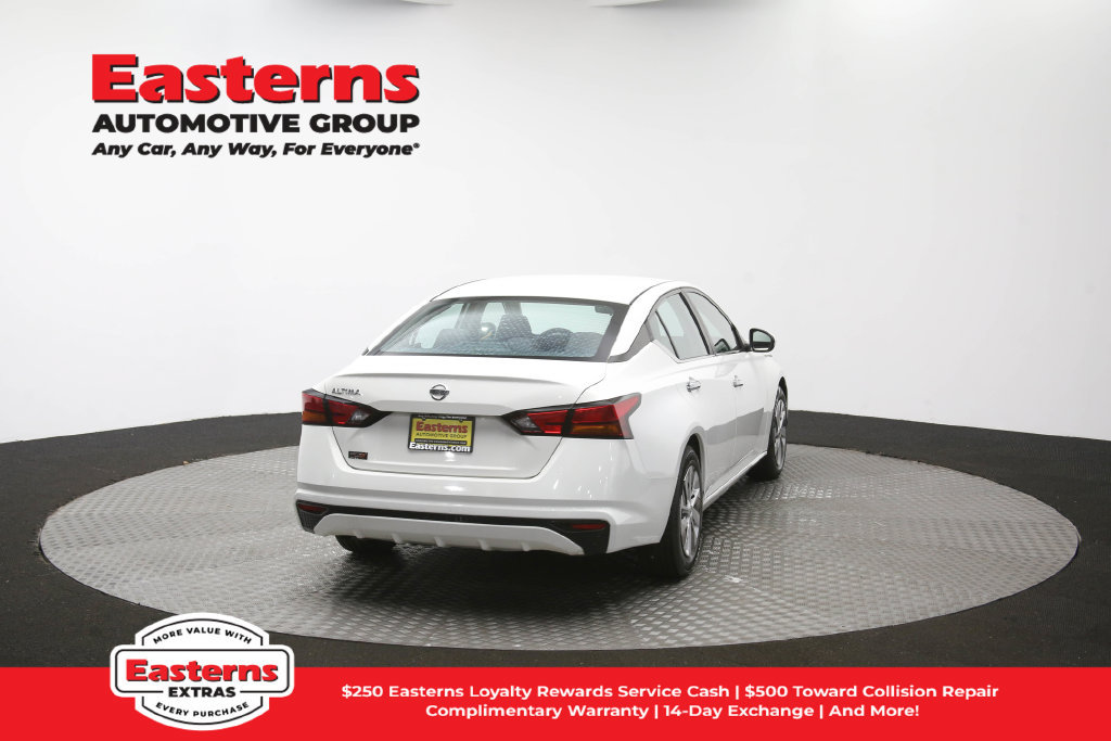 Used 2022 Nissan Altima 2.5 S FWD image 38