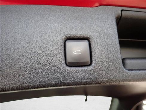 Certified 2022 Ford Escape Titanium w/ Titanium Elite Package AWD/4WD image 9