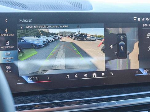 New 2026 BMW X5 xDrive50e w/ M Sport Package image 23