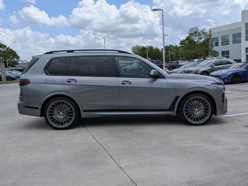 Used 2023 BMW ALPINA XB7 image 4