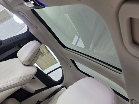 New 2026 Mercedes-Benz E 350 Sedan image 9