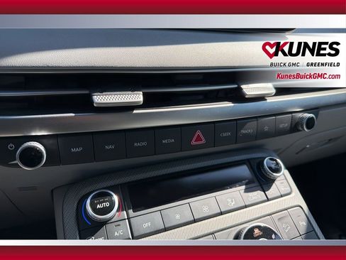 Used 2025 Hyundai Palisade SEL image 22