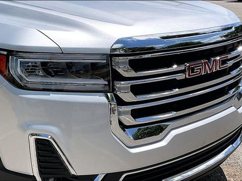 Used 2020 GMC Acadia SLT FWD image 27