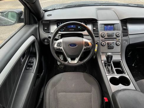 Certified 2018 Ford Taurus SEL AWD/4WD image 13