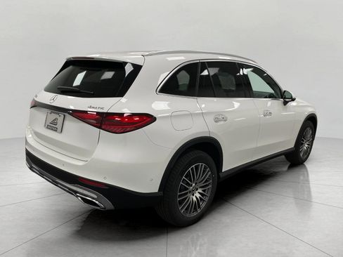 New 2026 Mercedes-Benz GLC 300 4MATIC image 3