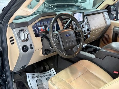 Used 2013 Ford F250 Lariat w/ Lariat Ultimate Pkg image 16
