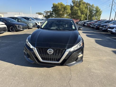 Used 2019 Nissan Altima 2.5 SV image 5