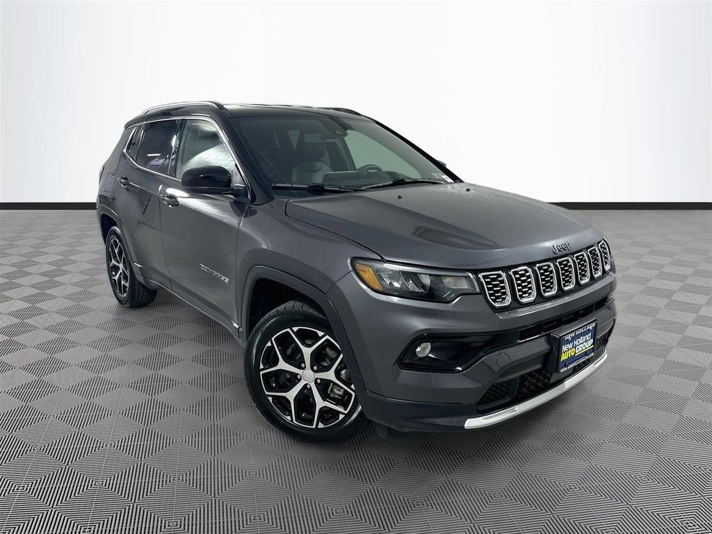 Used 2024 Jeep Compass Limited AWD/4WD image 1