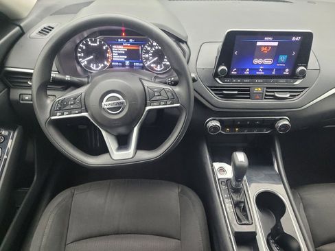 Used 2021 Nissan Altima 2.5 SV FWD image 22