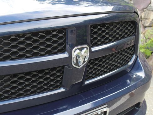 Used 2015 RAM 1500 Express AWD/4WD image 33