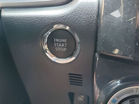 Used 2023 Toyota 4Runner TRD Pro AWD/4WD image 31