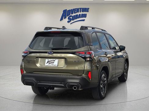 Certified 2025 Subaru Forester Limited w/ Popular Package image 6