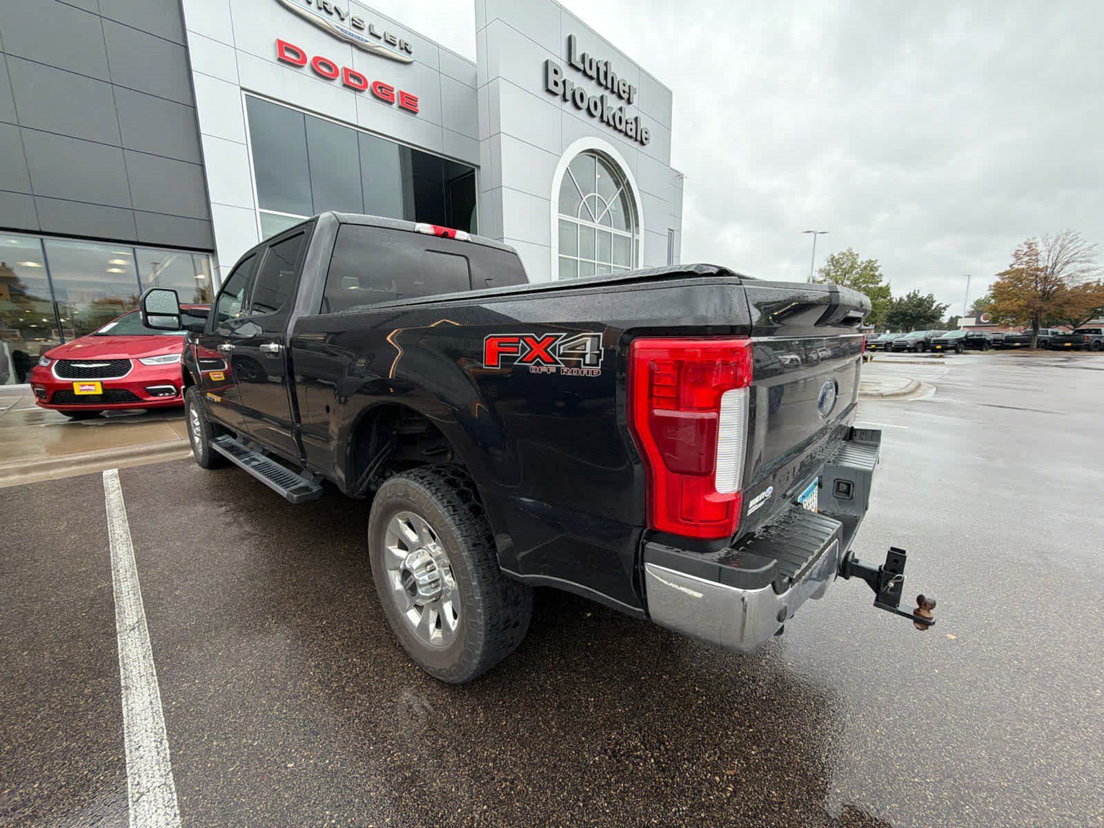 Used 2019 Ford F350 Lariat w/ Lariat Ultimate Package AWD/4WD image 4