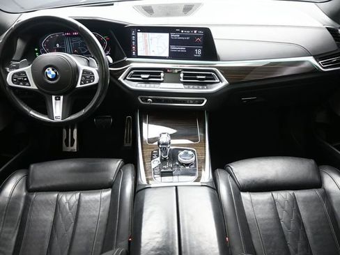 Used 2019 BMW X5 xDrive40i w/ M Sport Package image 22