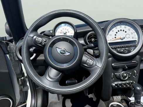 Used 2014 MINI Cooper S FWD image 15
