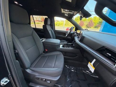 New 2026 Chevrolet Tahoe LS w/ LS Custom Edition AWD/4WD image 37