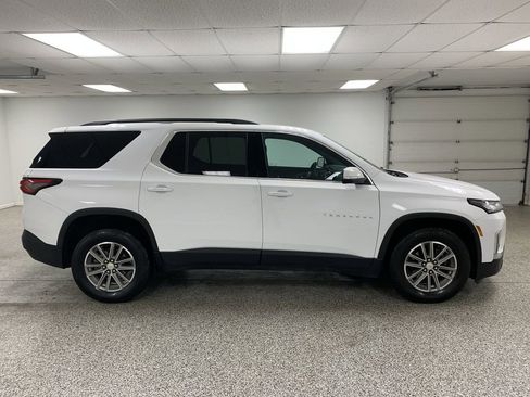 Used 2023 Chevrolet Traverse LT w/ LPO, Floor Liner Package AWD/4WD image 9