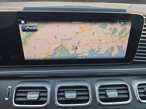 Used 2025 Mercedes-Benz GLE 350 4MATIC image 24