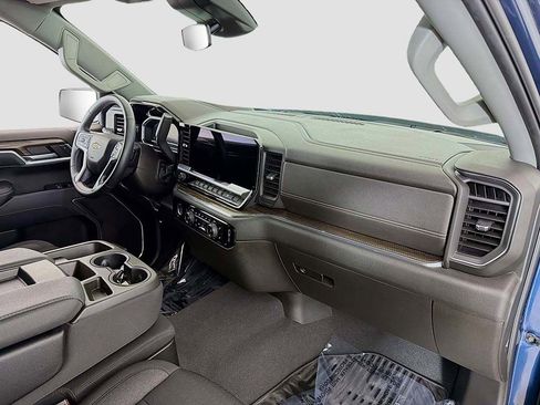 Used 2023 Chevrolet Silverado 1500 LT image 17