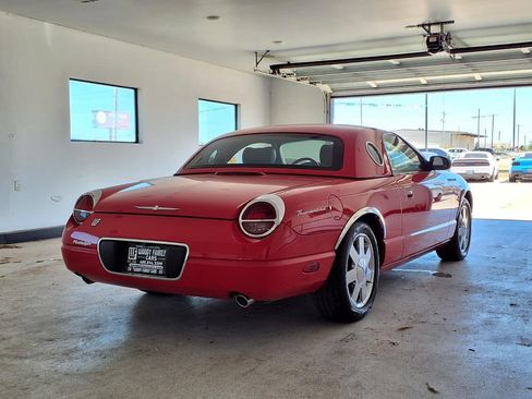 Used 2002 Ford Thunderbird RWD image 16
