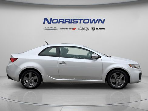 Used 2012 Kia Forte Koup EX image 7
