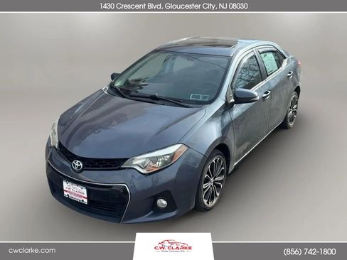 Used 2016 Toyota Corolla S Premium image 2