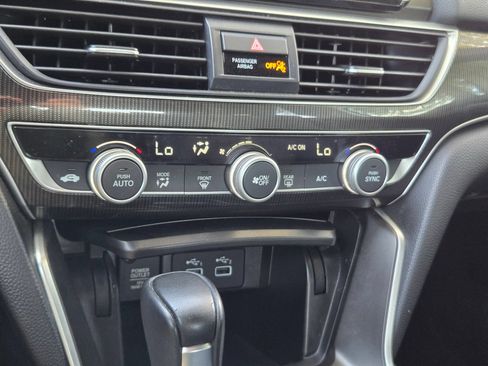 Used 2022 Honda Accord Sport image 17