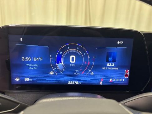 Used 2025 Chevrolet Traverse LT FWD image 26