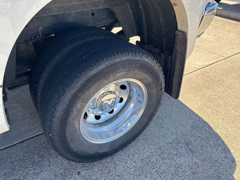 Used 2020 RAM 3500 Laramie image 7