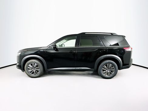 Used 2024 Nissan Pathfinder SV FWD image 4