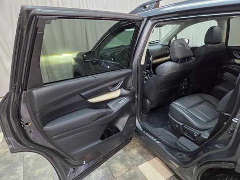 Used 2021 Subaru Ascent Limited w/ Technology Package AWD/4WD image 11