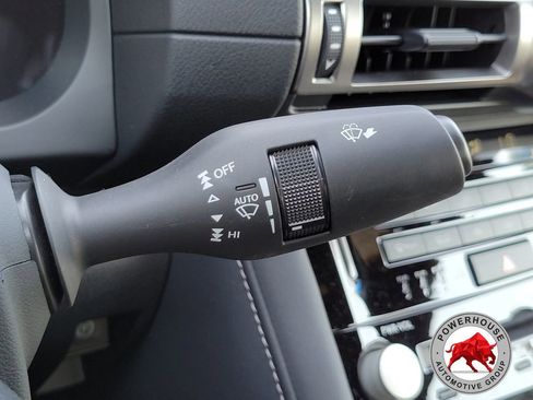 Used 2022 Lexus IS 350 F Sport RWD image 31