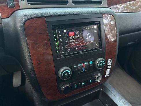 Used 2011 Chevrolet Tahoe LS w/ Convenience Package image 28