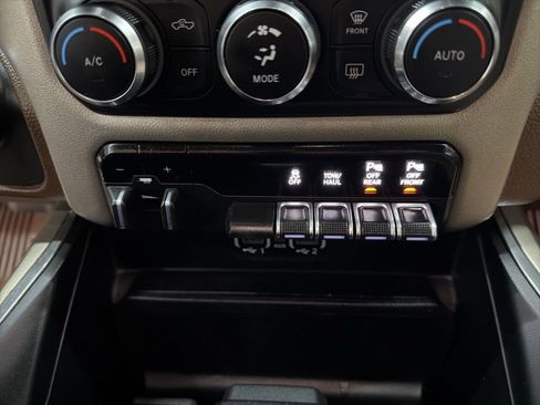 Used 2021 RAM 1500 Laramie image 48