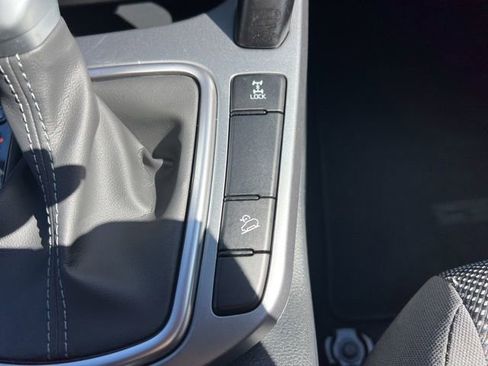 Certified 2024 Kia Seltos LX image 23