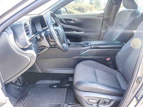 Certified 2023 Toyota Crown AWD/4WD image 22