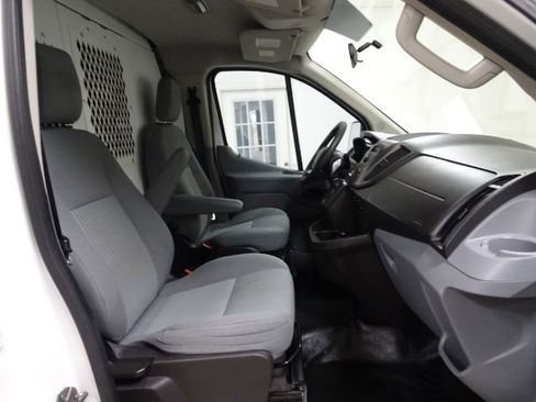 Used 2015 Ford Transit 250 130 Low Roof w/ Exterior Upgrade Package image 32
