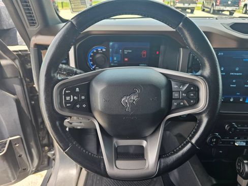 Used 2021 Ford Bronco Outer Banks AWD/4WD image 16