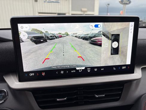 Used 2025 Ford Explorer ST-Line w/ Premium Package image 23