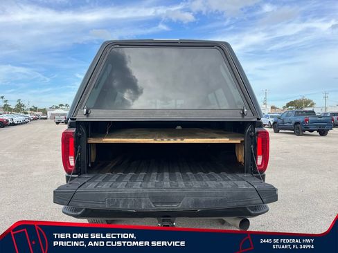 Used 2021 GMC Sierra 3500 Denali w/ Denali Ultimate Package AWD/4WD image 16