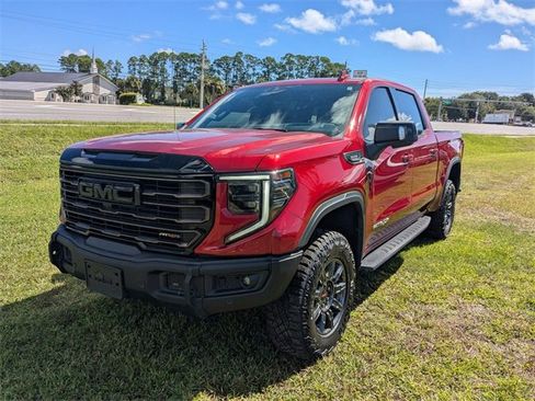 Used 2024 GMC Sierra 1500 AT4X image 7
