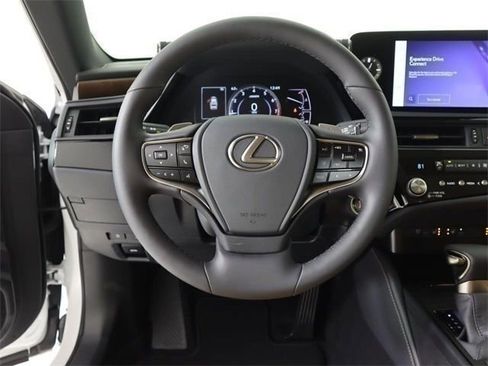New 2025 Lexus ES 350 w/ Premium Package image 20