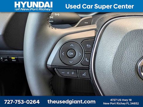 Used 2026 Toyota Corolla SE FWD image 29