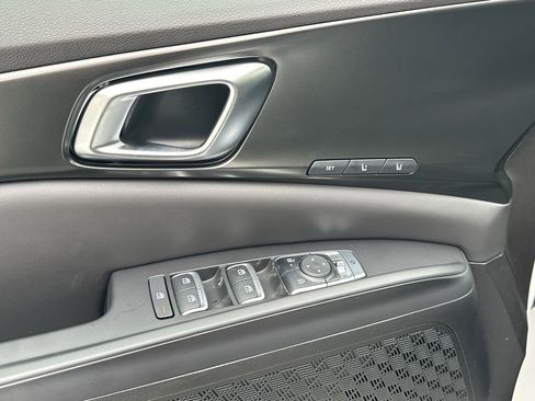 New 2026 Kia Carnival SX Prestige FWD image 19