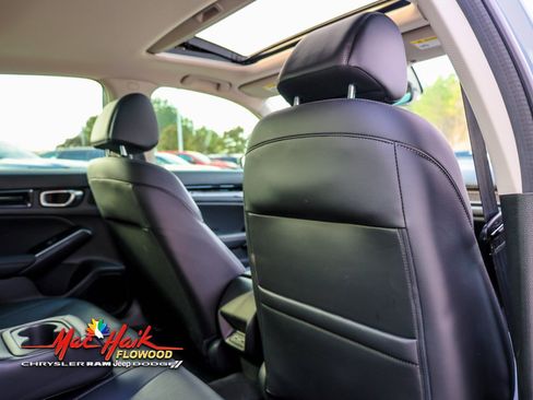 Used 2023 Honda Civic Touring image 10