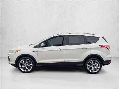 Used 2015 Ford Escape Titanium image 9