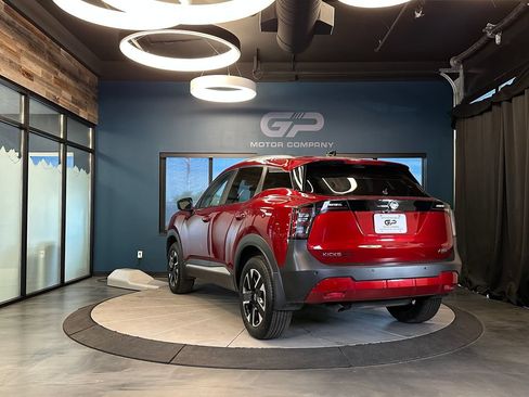 Used 2026 Nissan Kicks SV w/ Cold Weather Package AWD/4WD image 5